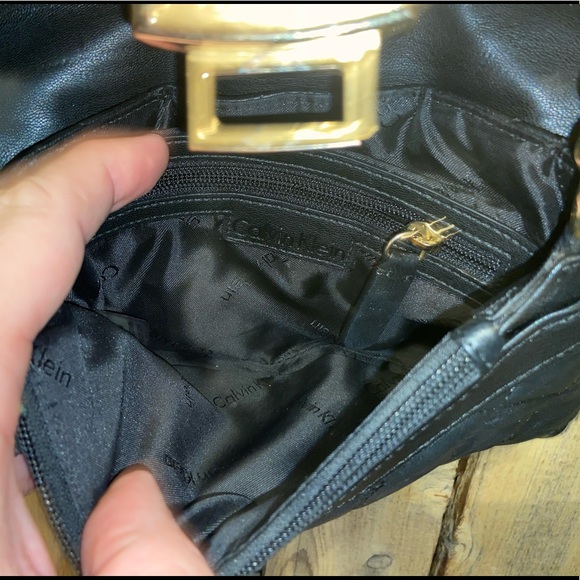 Calvin Klein Quilted Black Leather Crossbody - Picture 12 of 12